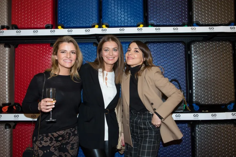 Bilo da putujete avionom, automobilom, vlakom ili brodom, putovanje zahtjeva pravu opremu, stoga ga učinite ljepšim, sigurnijim i udobnijim