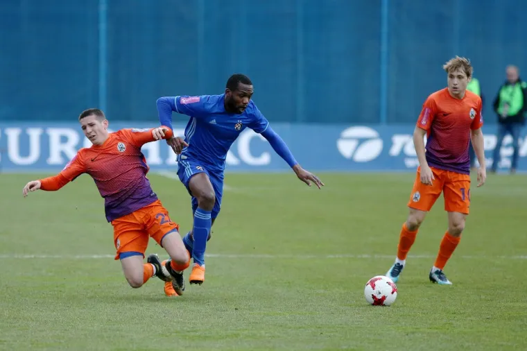 LOKOMOTIVA NA MAKSIMIRU: Dinamo nastavlja pohod na naslov