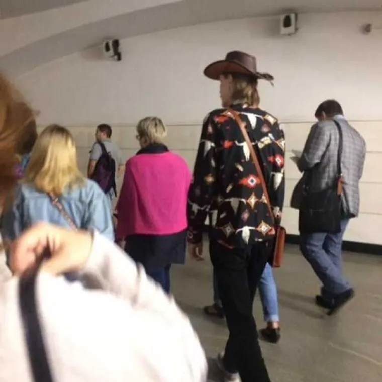 RUSKA MODA TOLIKO JE BIZARNA DA BI SE MOGLA POJAVITI NA MODNIM PISTAMA: Neukus je novi ukus