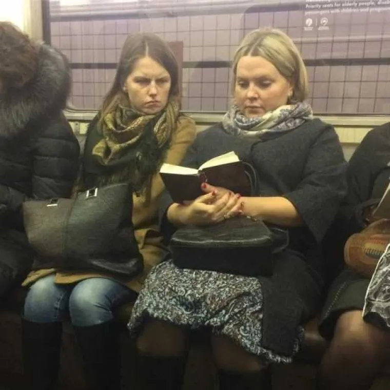 RUSKA MODA TOLIKO JE BIZARNA DA BI SE MOGLA POJAVITI NA MODNIM PISTAMA: Neukus je novi ukus