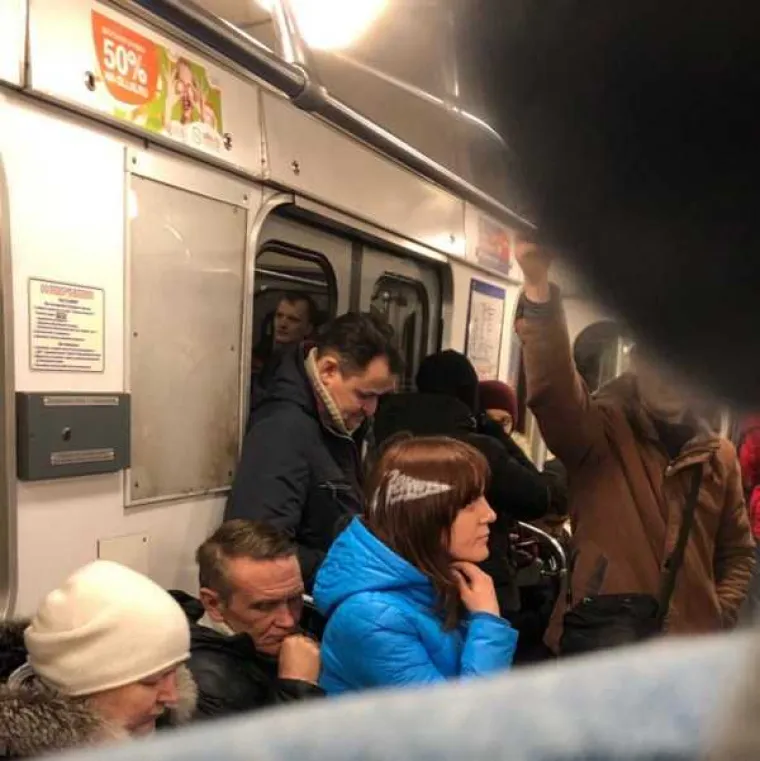 RUSKA MODA TOLIKO JE BIZARNA DA BI SE MOGLA POJAVITI NA MODNIM PISTAMA: Neukus je novi ukus