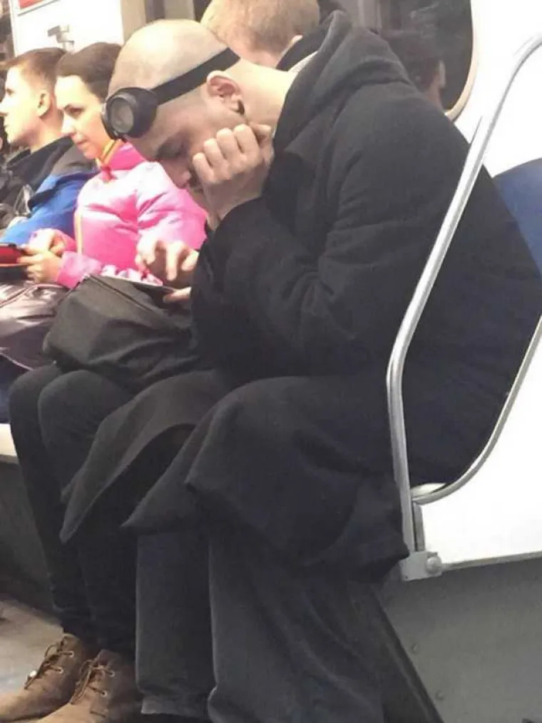 RUSKA MODA TOLIKO JE BIZARNA DA BI SE MOGLA POJAVITI NA MODNIM PISTAMA: Neukus je novi ukus