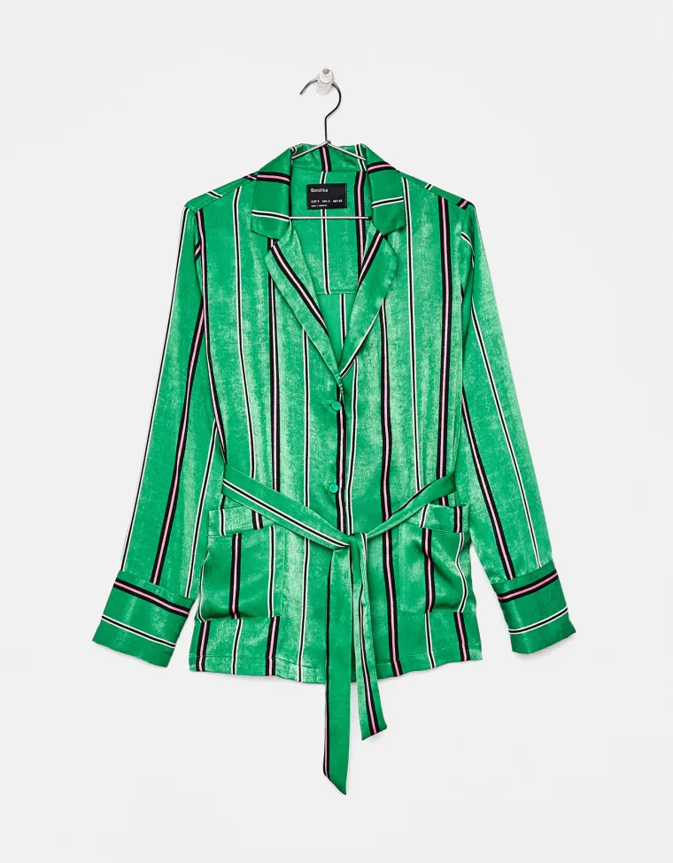 Prugasti blazer na vezanje, Bershka, 199,90 kuna