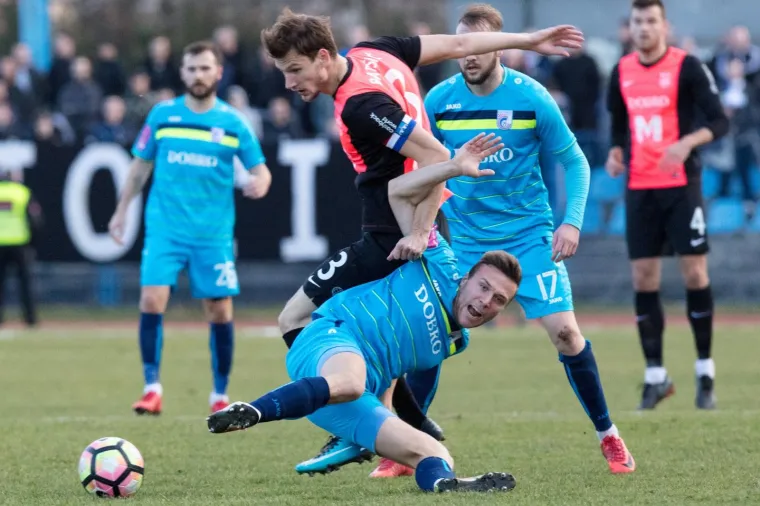 SLAVONSKI DERBI U VINKOVCIMA: Cibalia dočekala Osijek