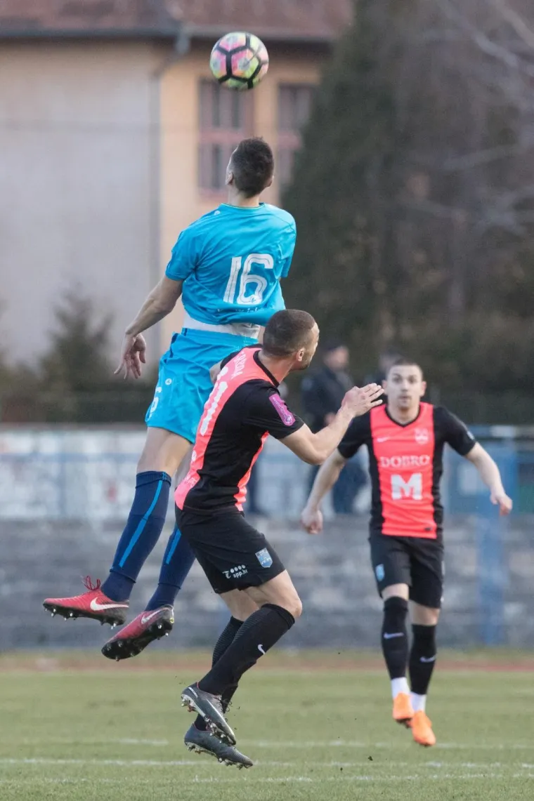 SLAVONSKI DERBI U VINKOVCIMA: Cibalia dočekala Osijek