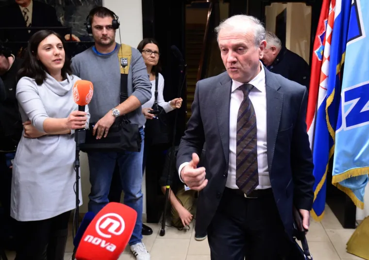 Ministar Davor Bo&scaron;njaković