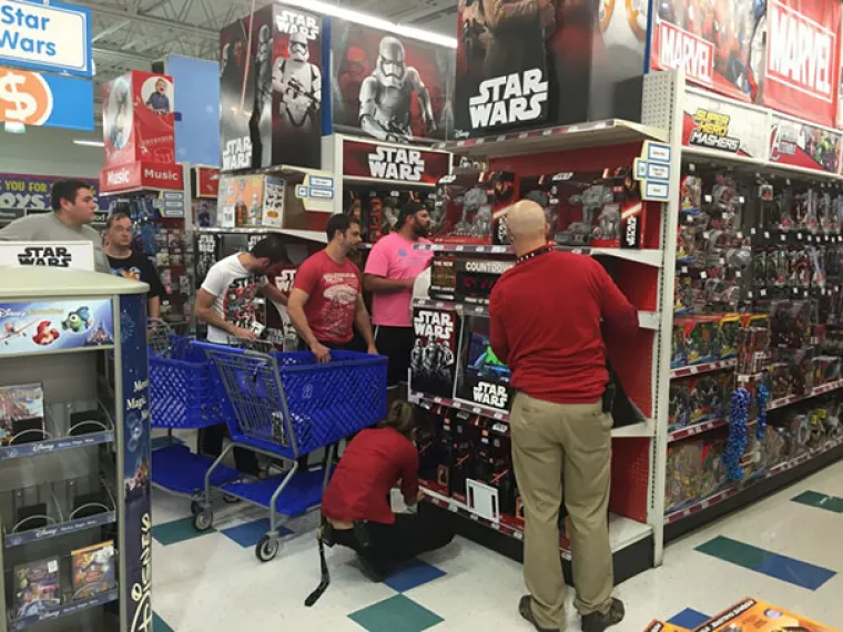 DOKAZ DA MU&Scaron;KARCI NIKADA NE ODRASTU: Koliko vas će se prepoznati u ovim fotkama?