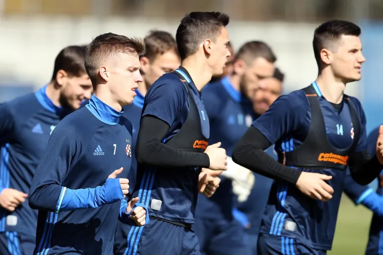 JURČEVIĆ IZVEO MODRE NA HITREC KACIAN: Dinamo odradio prvi trening pod vodstvom novog trenera