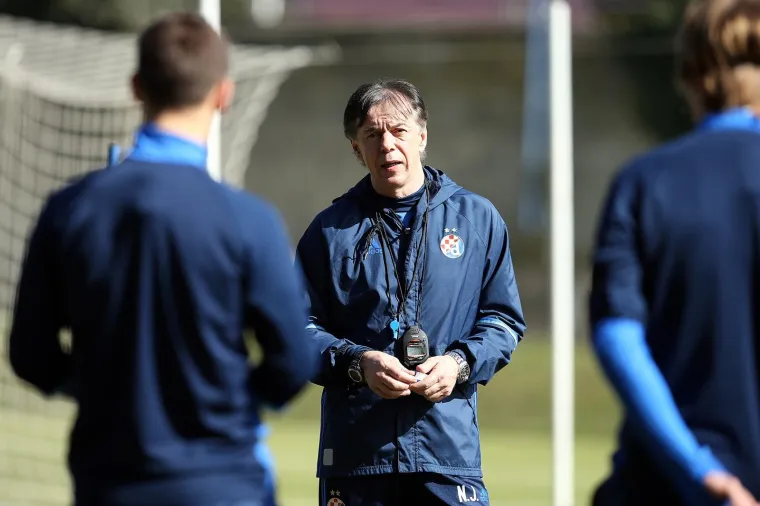JURČEVIĆ IZVEO MODRE NA HITREC KACIAN: Dinamo odradio prvi trening pod vodstvom novog trenera