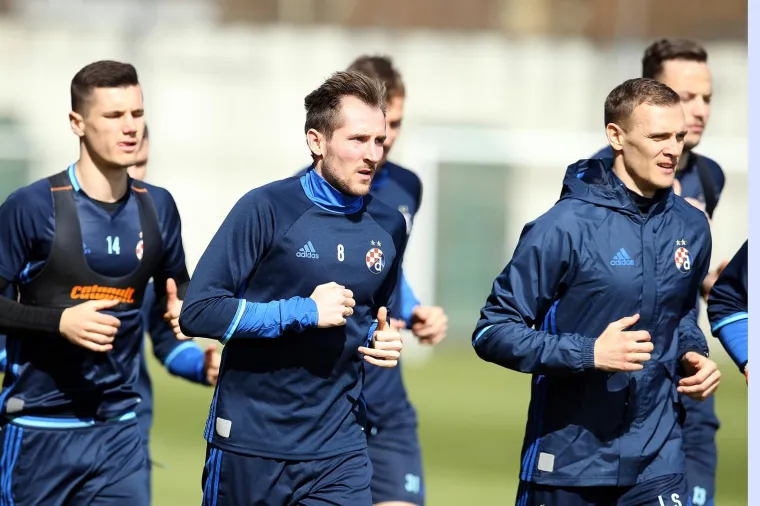 JURČEVIĆ IZVEO MODRE NA HITREC KACIAN: Dinamo odradio prvi trening pod vodstvom novog trenera