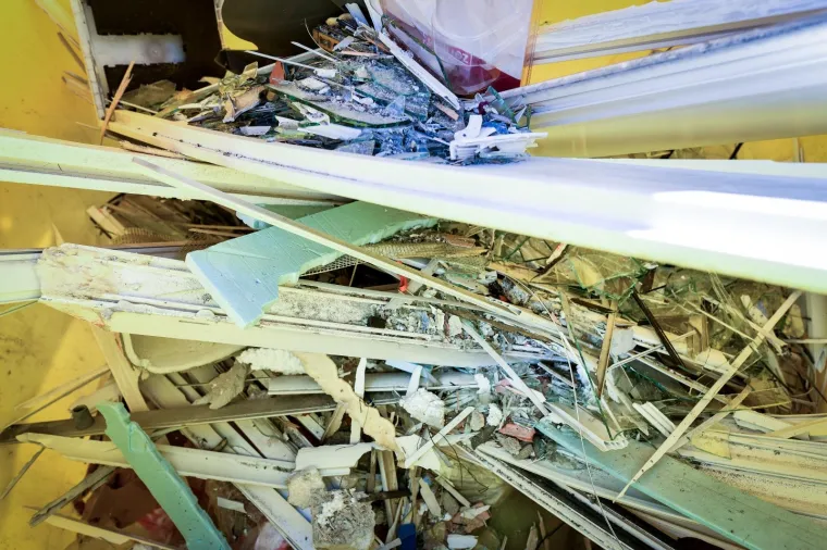 U Zapre&scaron;iću eksplozija o&scaron;tetila prozore na obiteljskoj kući