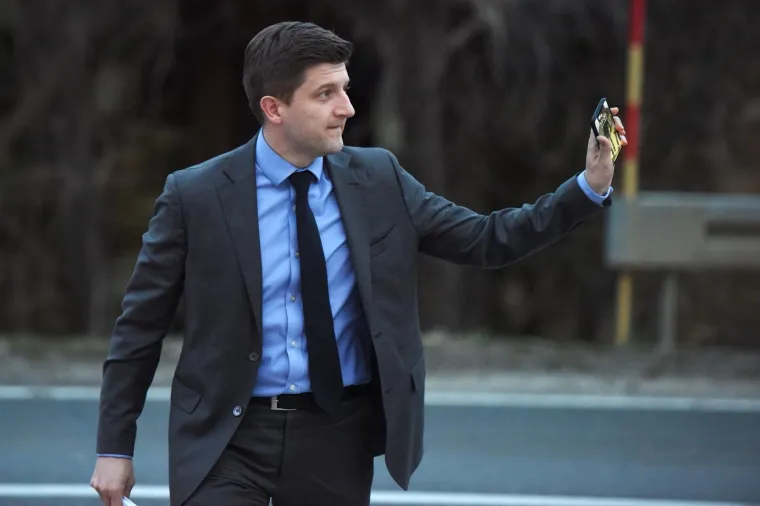 Sastanak Kluba zastupnika HDZ-a na čelu s premijerom Plenkovićem