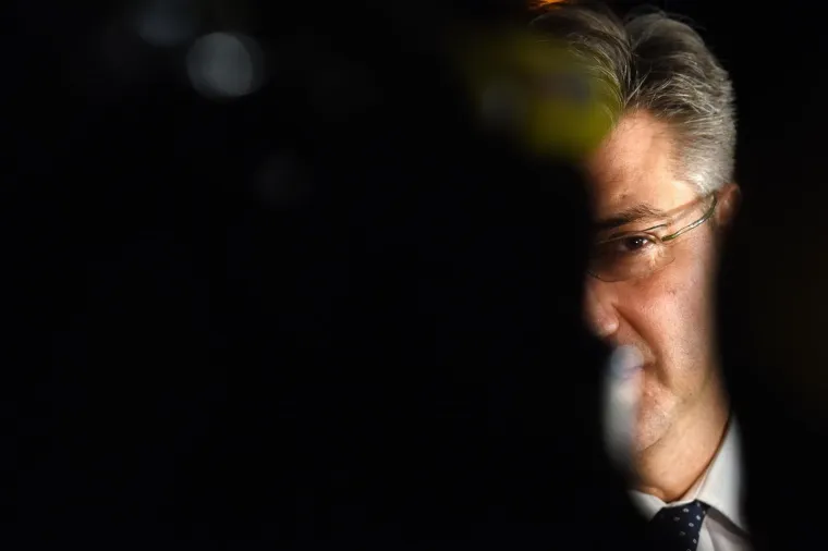 Sastanak Kluba zastupnika HDZ-a na čelu s premijerom Plenkovićem