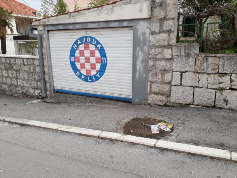 Pogledajte kako izgleda najpoznatiji splitski kvart pred turističku sezonu: smeće i divlja gradnja razljutili građane