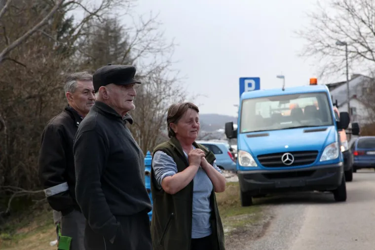 U ODRONU STIJENE POTPUNO UNIŠTENO SEDAM KUĆA: Premijer Plenković obišao poplavljena područja u Hrvatskoj Kostajnici