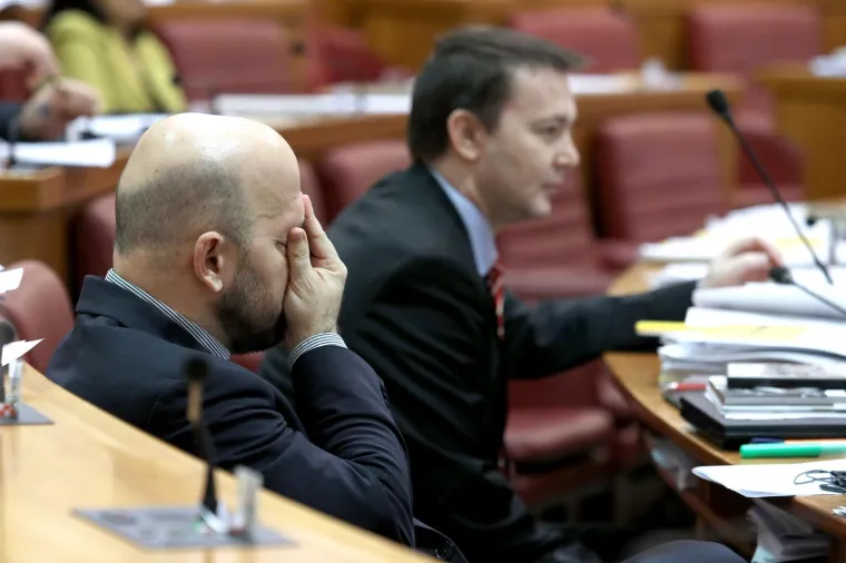 Danas su na sjednicu Sabora zastupnici do&scaron;li nasmijana lica