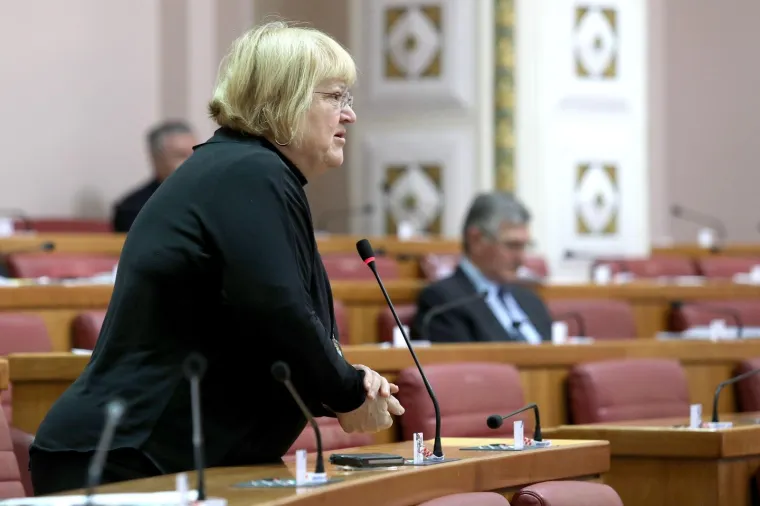 Danas su na sjednicu Sabora zastupnici do&scaron;li nasmijana lica