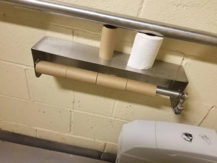 MAJSTORSKI POPRAVCI OD KOJIH BOLI GLAVA: Otvorili im svoja vrata i tad je počela njihova noćna mora