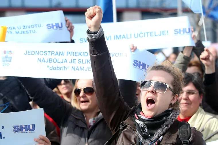 Prosvjed Sindikat hrvatskih učitelja ispred Ministarstva znanosti i obrazovanja