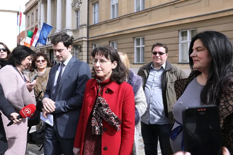 Konferencija za medije inicijative Istina o Istanbulskoj pod nazivom "Idemo na referendum"
