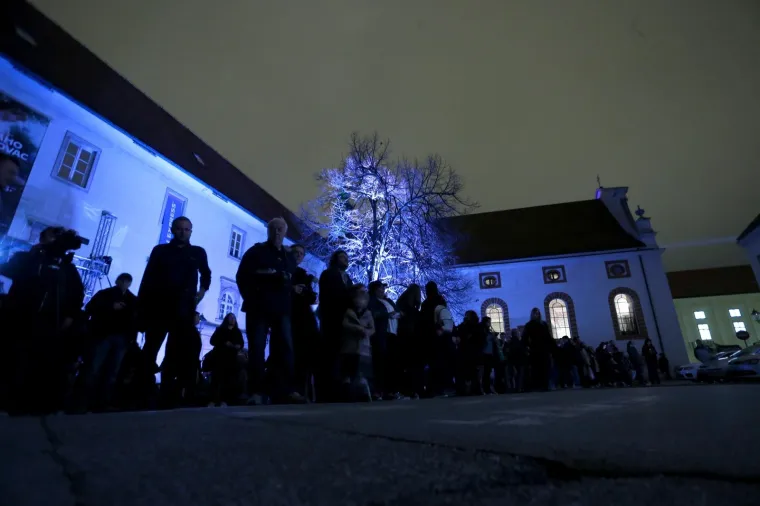 FESTIVAL SVJETLA U ZAGREBU: Pogledajte atraktivne svjetlosne instalacije i projekcije inspirirane proljećem