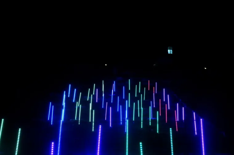 Svjetlosna instalacija "Gornjogradski vinogradi" u Art parku.