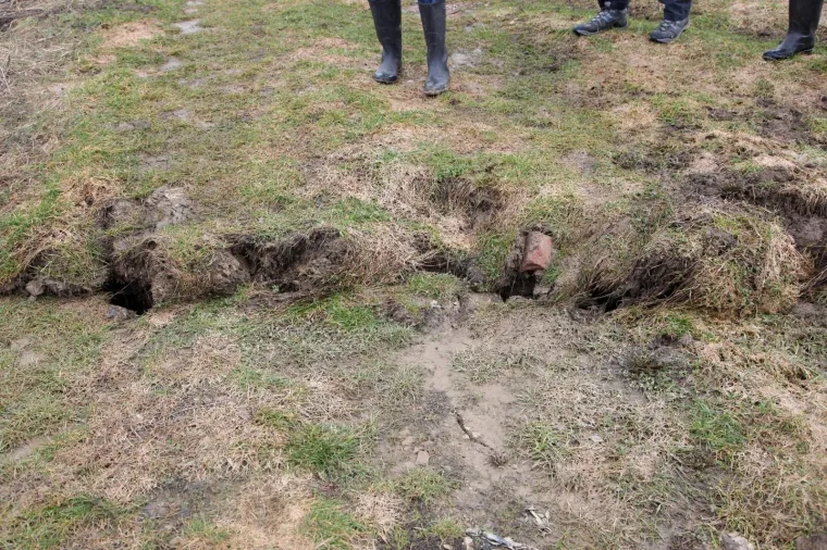 DRAMA KOD PETRINJE, OTVORILO SE NOVO KLIZI&Scaron;TE: Usred noći popucala zemlja, stanovnici u strahu