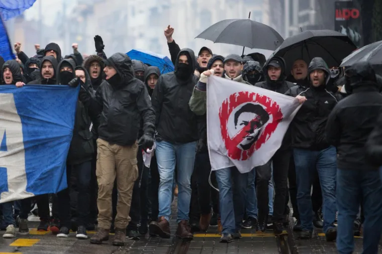 Jasna poruka Upravi i Mamiću: Bad Blue Boys prosvjedovali na ulicama