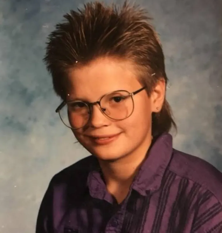 OBRUKALI SE, ALI SU BAREM NASMIJALI CIJELI INTERNET: Njihova moda iz mladih dana nije se održala