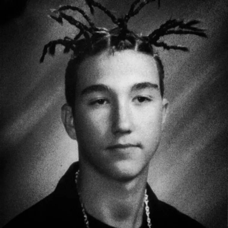 OBRUKALI SE, ALI SU BAREM NASMIJALI CIJELI INTERNET: Njihova moda iz mladih dana nije se održala