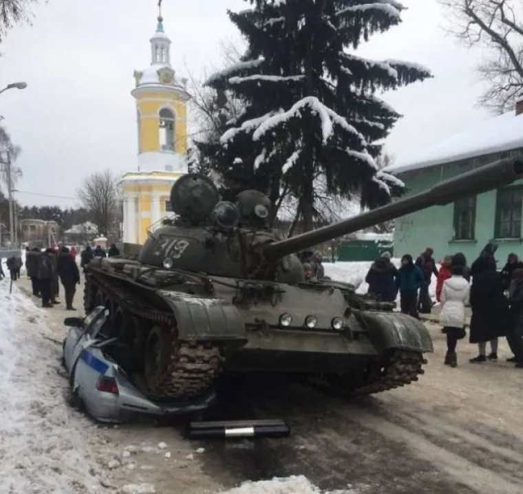 NEVJEROJATNO &Scaron;TO SVE MOŽETE VIDJETI U KRATKOJ &Scaron;ETNJICI RUSKIM KVARTOM: Njihovim fotografima nikad nije dosadno