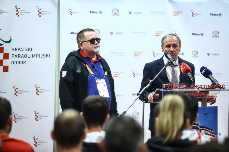 VRATILI SE PARAOLIMPIJCI: Dino Sokolović i Bruno Bo&scaron;njak pohvalili se medaljama