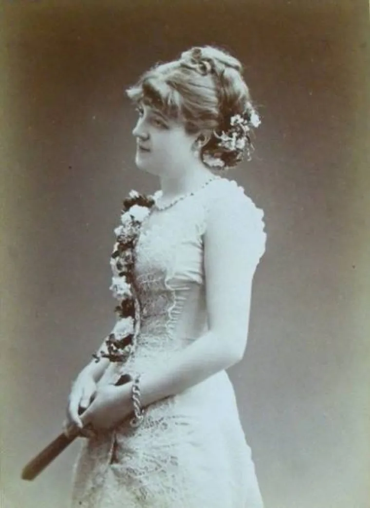 PROSTITUTKE SU SE JAKO PROMIJENILE OD 19. STOLJEĆA: Pogledajte &scaron;to su nosile nekad, to je čisti kontrast dana&scaron;njim noćnim damama