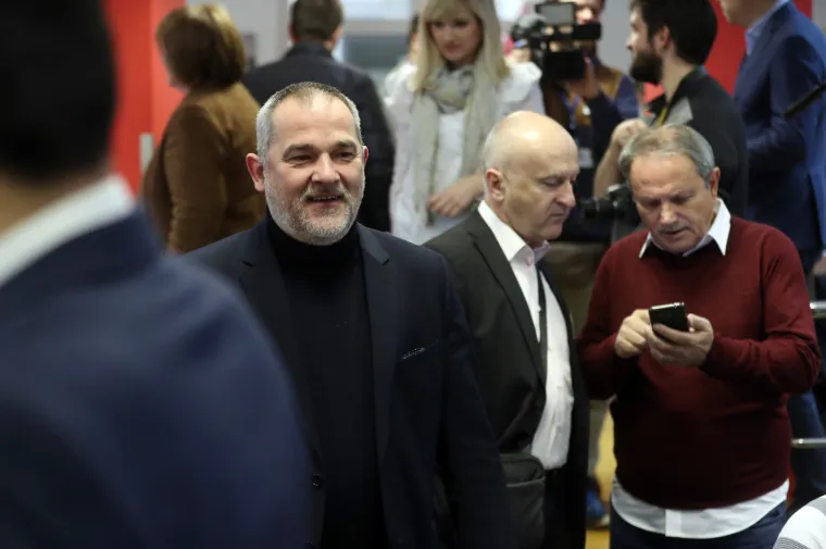 Glavni odbor SDP-a izbacio Miranda Mrsića iz stranke