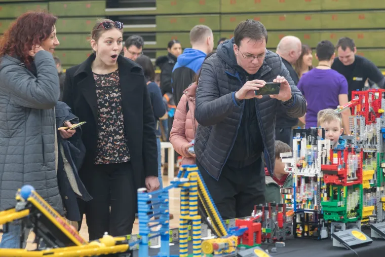 Ovo će vas vratiti u djetinjstvo: pogledajte kako izgleda prva međunarodna Lego konvencija u Hrvatskoj