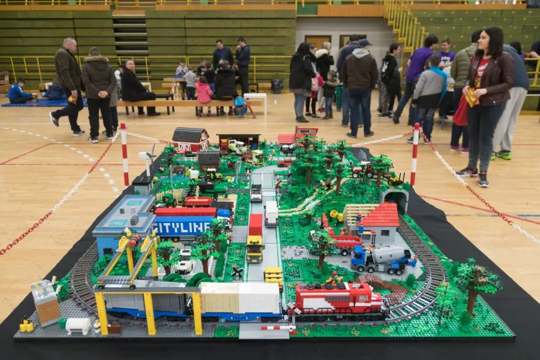 Ovo će vas vratiti u djetinjstvo: pogledajte kako izgleda prva međunarodna Lego konvencija u Hrvatskoj