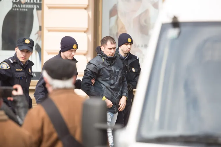 ONI SU RAZBIJALI CENTAR ZAGREBA: Čeka se potvrda policije, no čini se da su u pitanju navijači pristigli na utakmicu