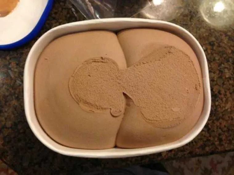 NEKI LJUDI NA SVE STRANE VIDE SAMO GUZE: U galeriji smo okupili prizore koji će testirati koliko vam je prljava ma&scaron;ta