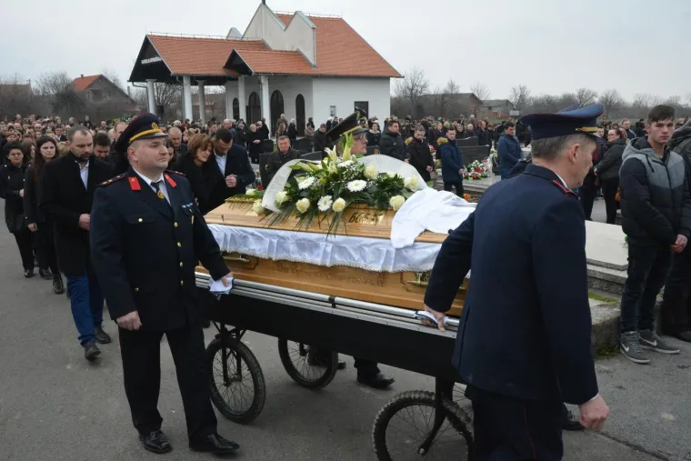 NEZAPAMĆENA TUGA I BOL U VELIKOJ: Nitko ne može vjerovati da Brune više nema