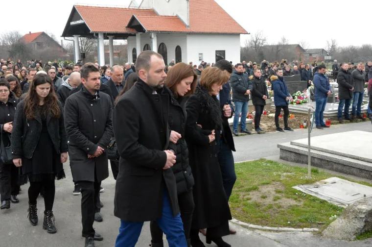 NEZAPAMĆENA TUGA I BOL U VELIKOJ: Nitko ne može vjerovati da Brune više nema