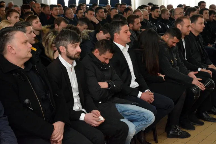 Velika: Komemoracija za tragično preminulog nogometa&scaron;a Marsonije Bruna Bobana