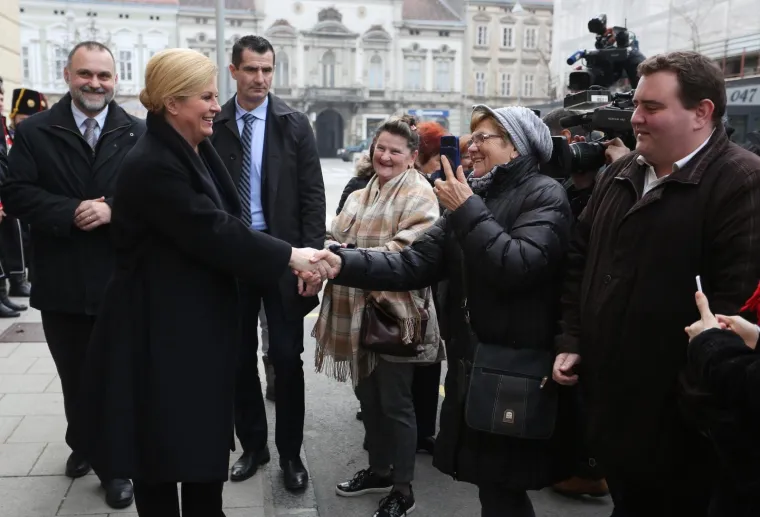 Predsjednica Kolinda Grabar-Kitarović premjestila svoj ured u Karlovačku županiju