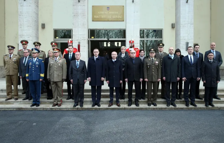 Damir Krstičević primio u službeni posjet rumunjskog ministra obrane Mihai-Viorel Fifora