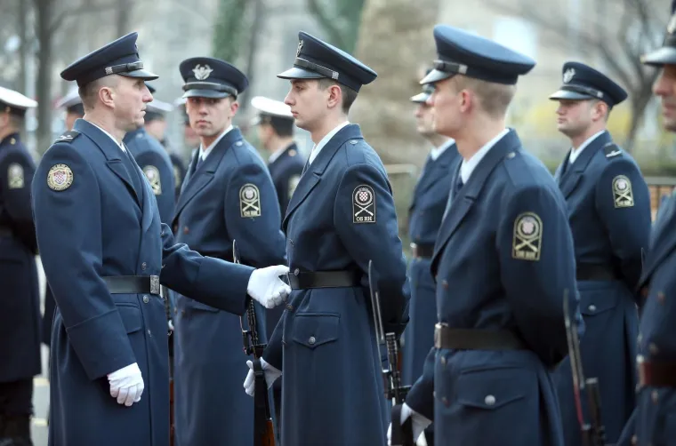 Damir Krstičević primio u službeni posjet rumunjskog ministra obrane Mihai-Viorel Fifora