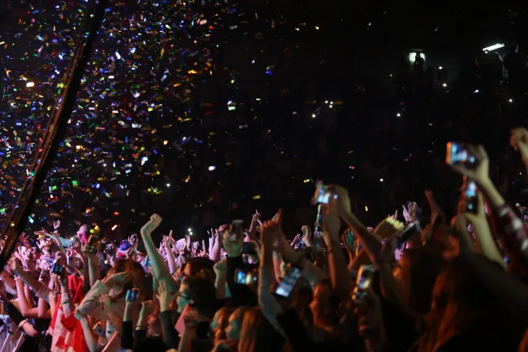 PLAVOKOSI BLIZANCI ZA KOJIMA LUDE HRVATSKE TINEJDŽERICE ZAPALILI ZAGREB: Zbog Marcusa i Martinusa vri&scaron;talo se od uzbuđenja