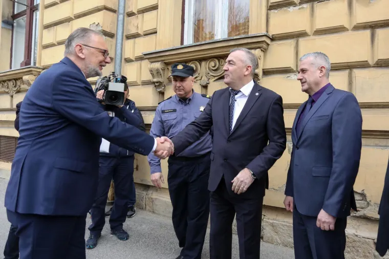 Ministar Božinović obi&scaron;ao adaptirane prostorije I. Policijske postaje Zagreb