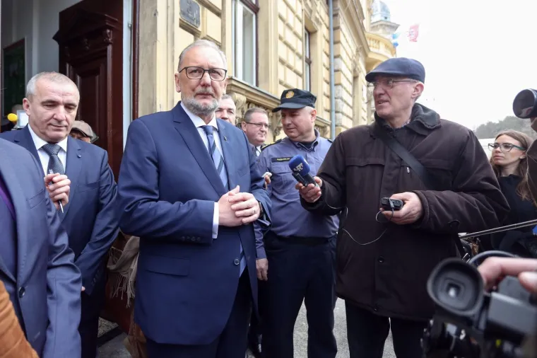 Ministar Božinović obi&scaron;ao adaptirane prostorije I. Policijske postaje Zagreb