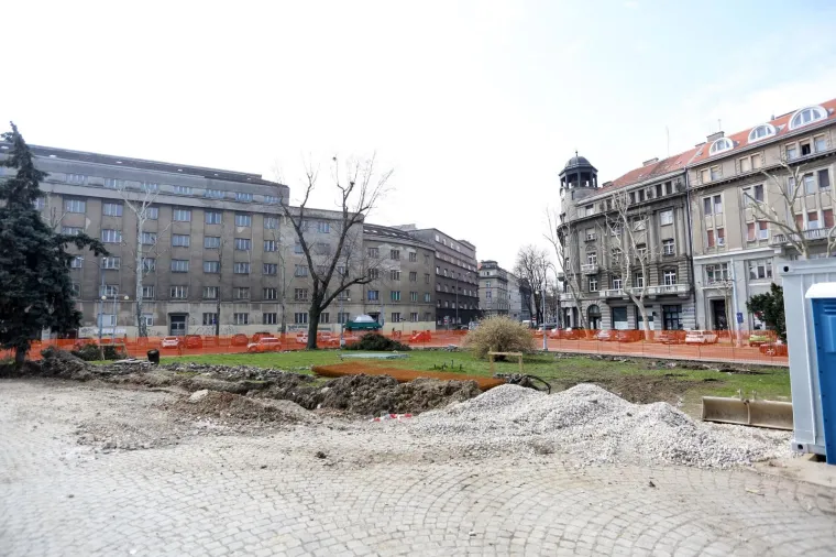 Inicijativa 'Vratite magnoliju' traži da se zaustavi daljnja devastacija Trga žrtava fa&scaron;izma