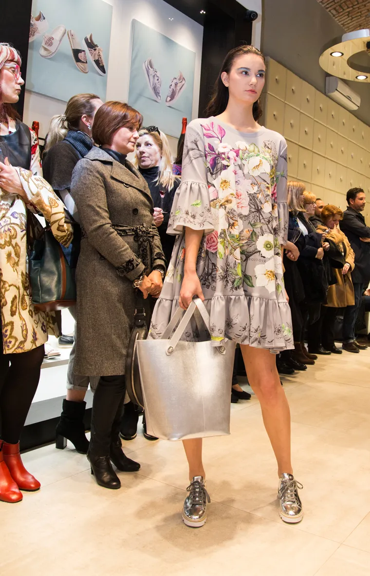 elegantnim cipelama...