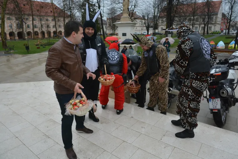 Uskrsni moto zečevi najveća su atrakcija ovih blagdana